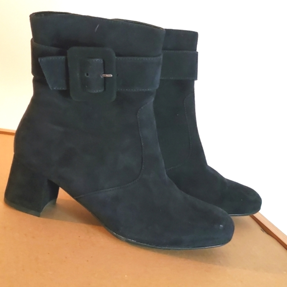 ARA- Genuine Suede Booties SZ. 8.5